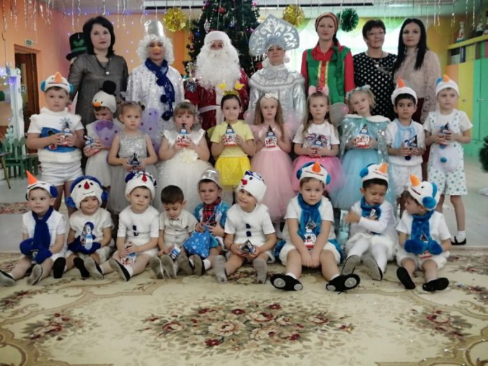 Новогодние мероприятий в детском саду 